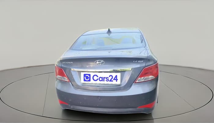 2016 Hyundai Verna FLUIDIC 4S 1.6 VTVT S AT, CNG, Automatic, 90,424 km, exterior