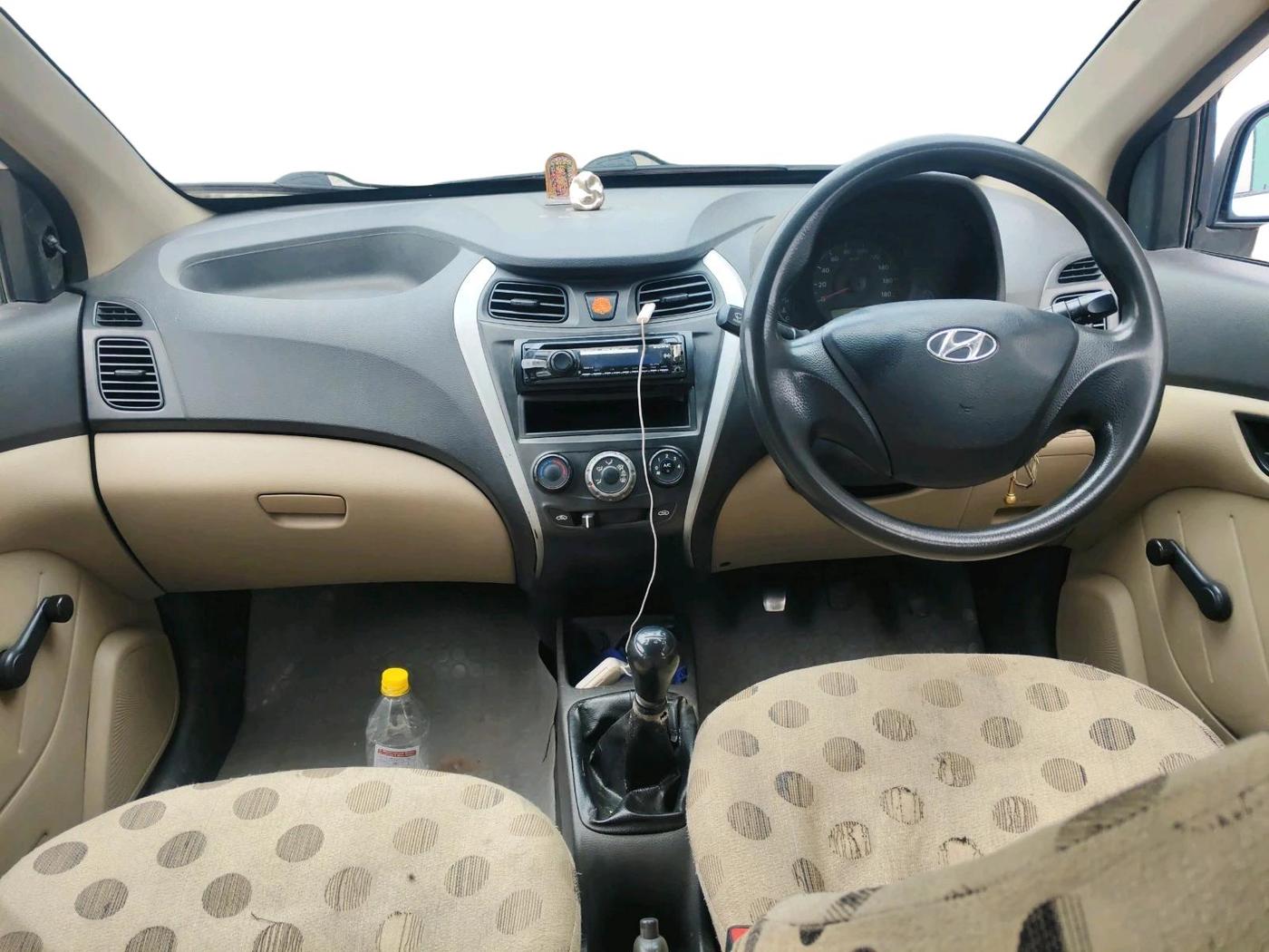 2011 Hyundai Eon ERA, CNG, Manual, 82,402 km, interior