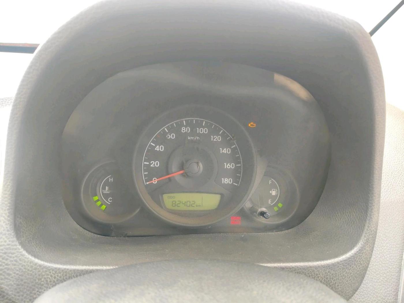 2011 Hyundai Eon ERA, CNG, Manual, 82,402 km, interior