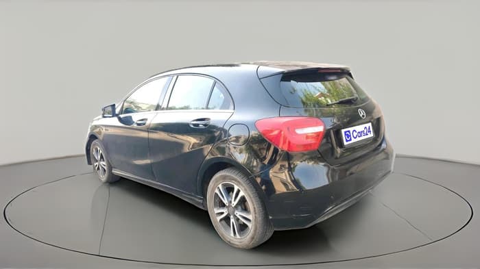 2015 Mercedes Benz A Class A200 CDI SPORT, Diesel, Automatic, 70,429 km, exterior
