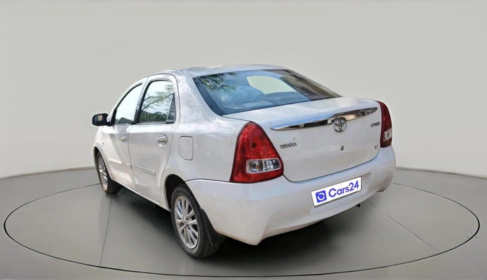 2011 Toyota Etios V, CNG, Manual, 1,60,256 km, exterior