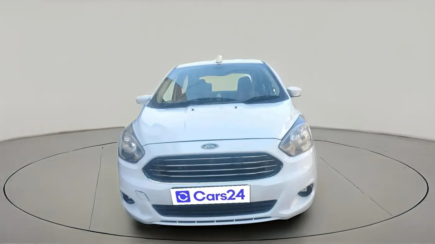 2017 Ford Figo Aspire TITANIUM 1.2 PETROL, CNG, Manual, 1,15,771 km, exterior