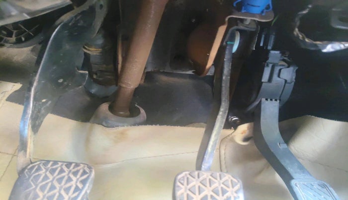 2017 Ford Figo Aspire TITANIUM 1.2 PETROL, CNG, Manual, 1,15,771 km, interior