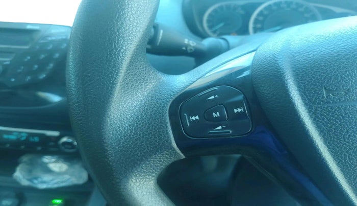 2017 Ford Figo Aspire TITANIUM 1.2 PETROL, CNG, Manual, 1,15,771 km, interior