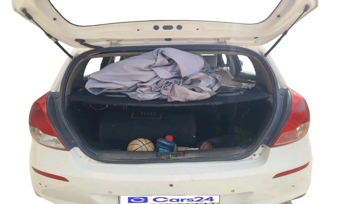 2012 Hyundai i20 MAGNA 1.4 CRDI, Diesel, Manual, 6,174 km, exterior