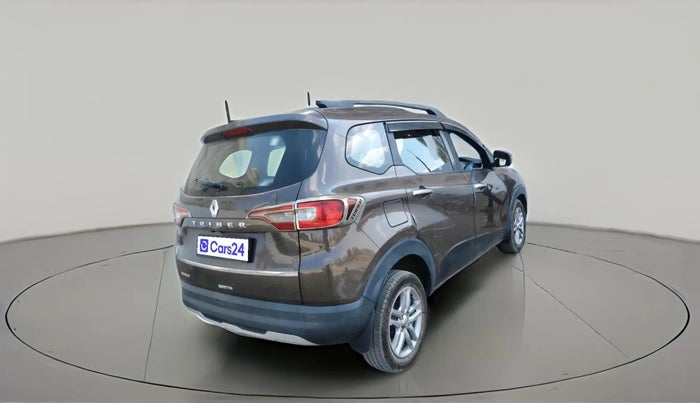 2022 Renault TRIBER RXZ, Petrol, Manual, 90,991 km, exterior