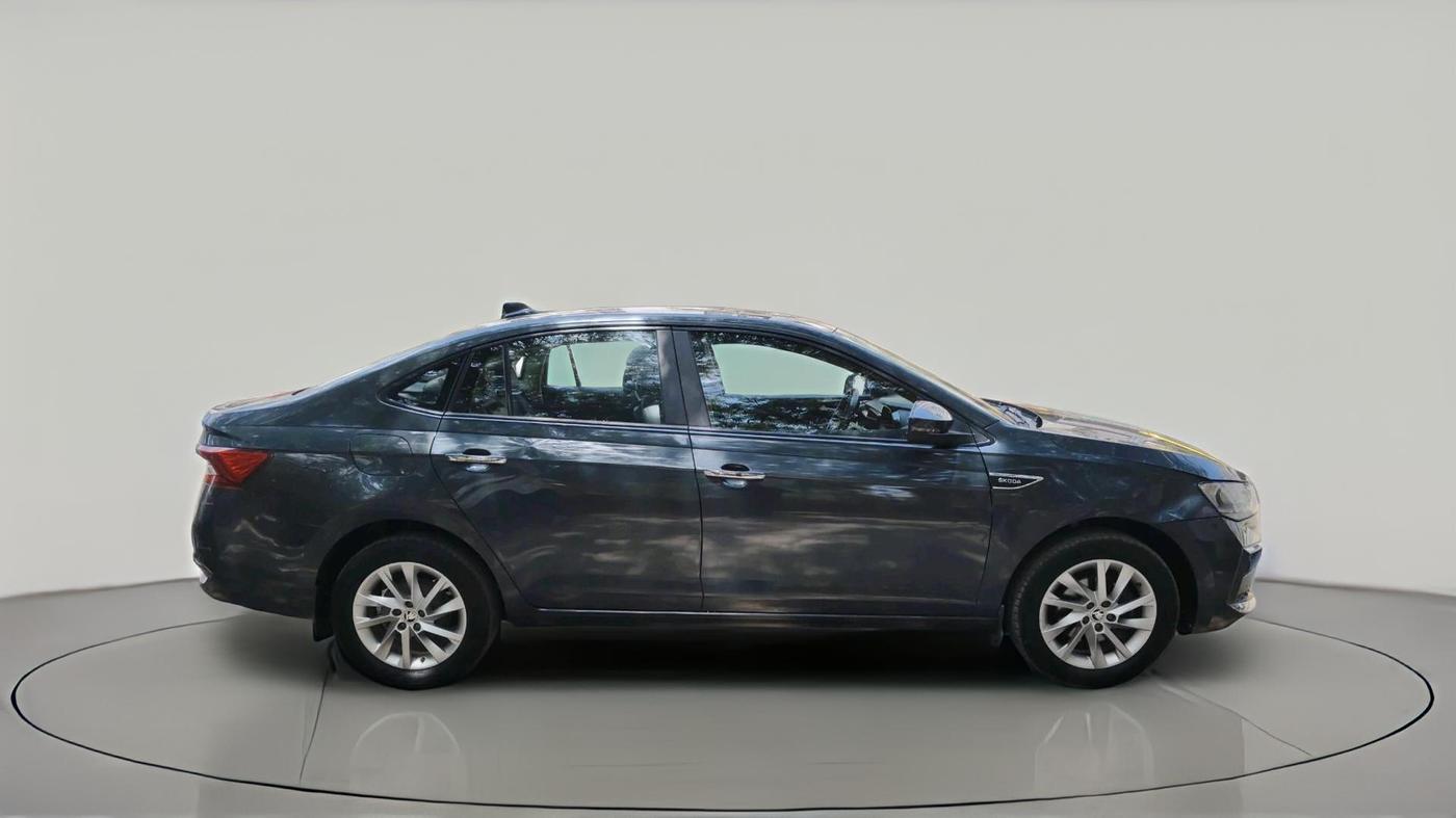2023 Skoda SLAVIA AMBITION 1.0L TSI AT, Petrol, Automatic, 68,891 km, exterior