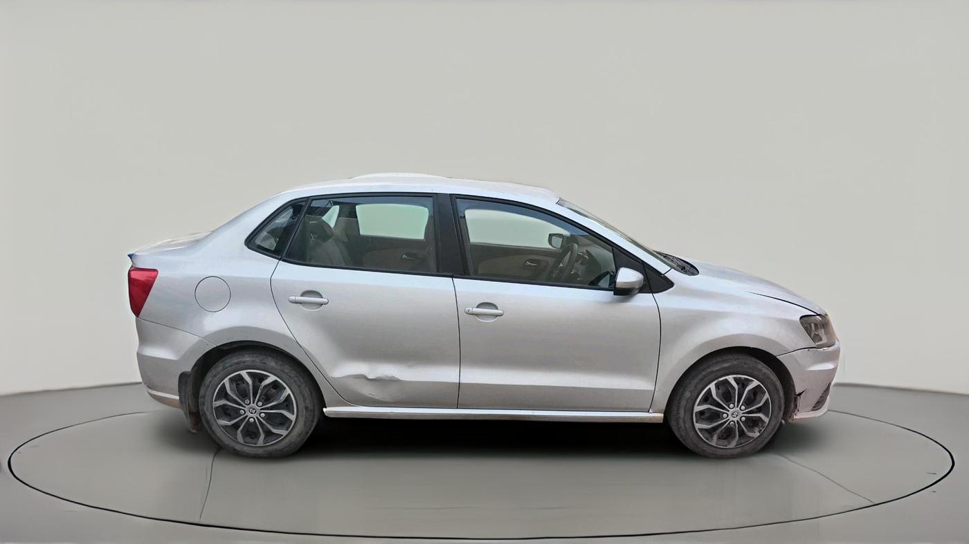 2016 Volkswagen Ameo COMFORTLINE 1.2L, CNG, Manual, 1,42,919 km, exterior