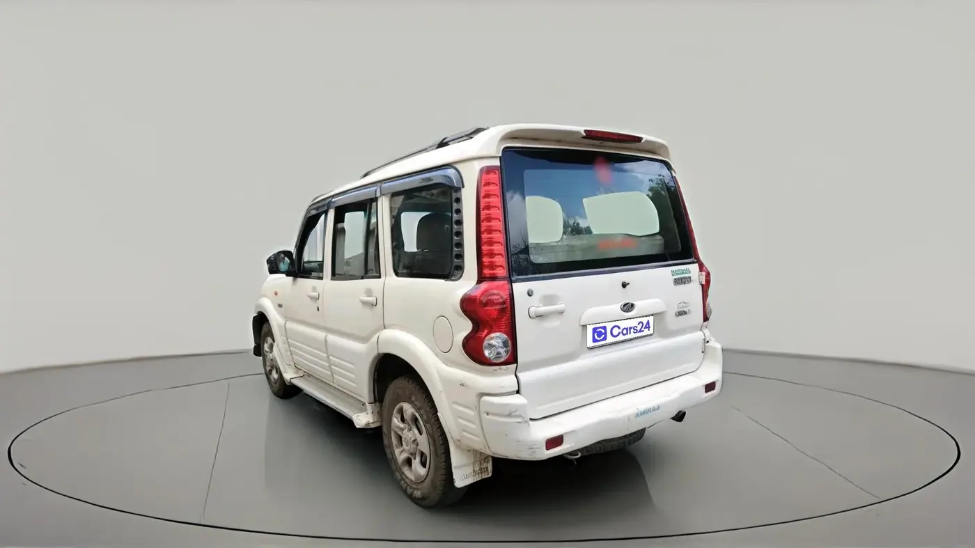 2007 Mahindra Scorpio 2.6 SLX CRDE, Diesel, Manual, 2,10,081 km, exterior