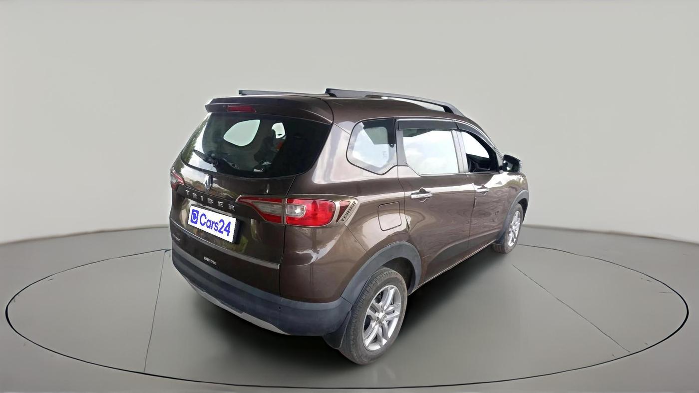 2022 Renault TRIBER RXZ, Petrol, Manual, 98,578 km, exterior