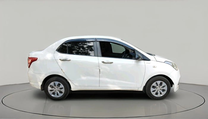 2016 Hyundai Xcent BASE 1.2, CNG, Manual, 1,05,741 km, exterior