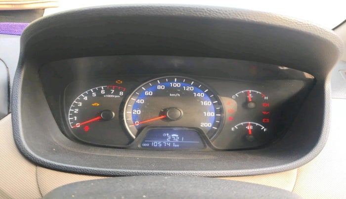 2016 Hyundai Xcent BASE 1.2, CNG, Manual, 1,05,741 km, interior