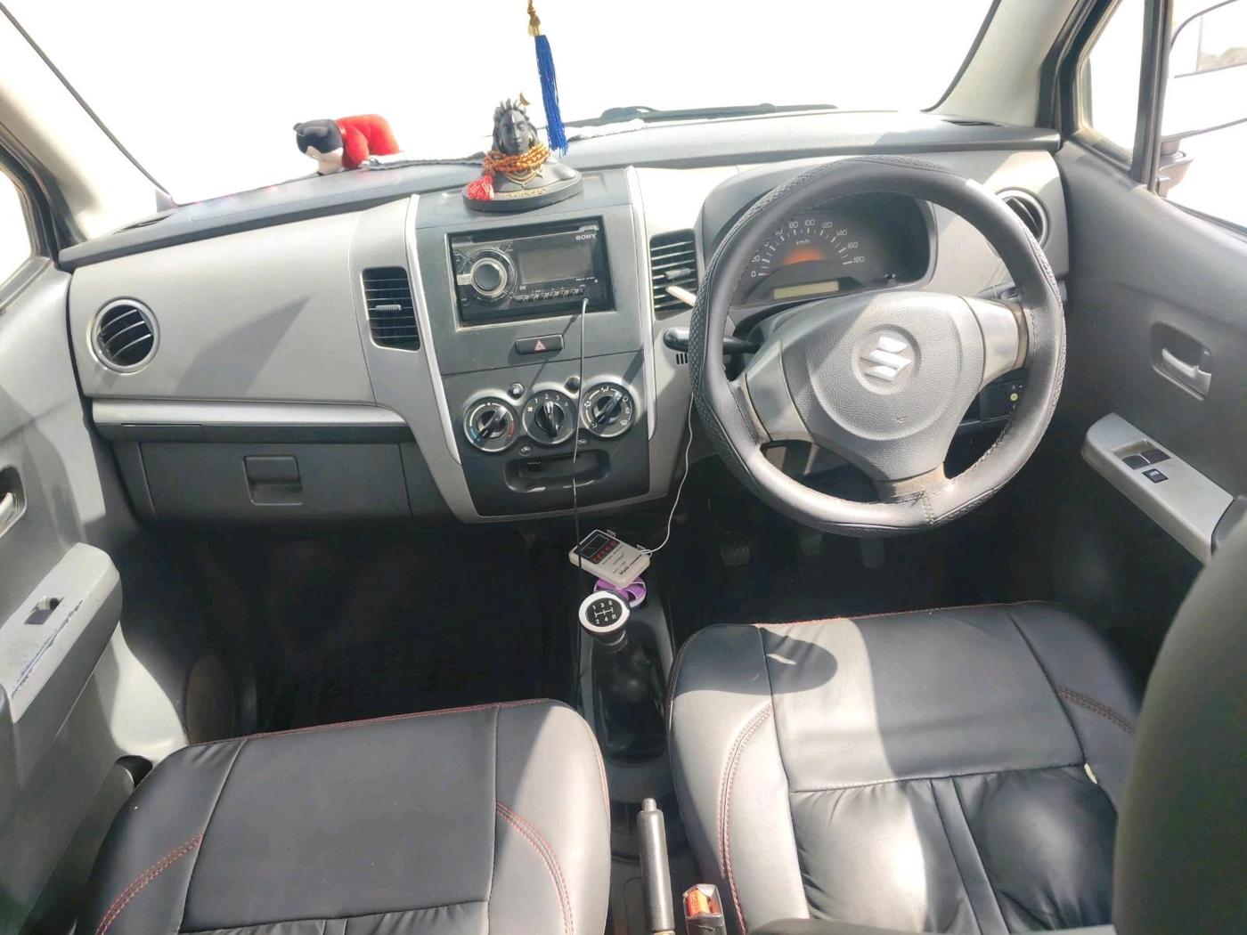 2012 Maruti Wagon R 1.0 LXI CNG, CNG, Manual, 1,33,669 km, interior