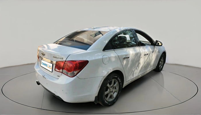 2011 Chevrolet Cruze LTZ, Diesel, Manual, 1,19,483 km, exterior