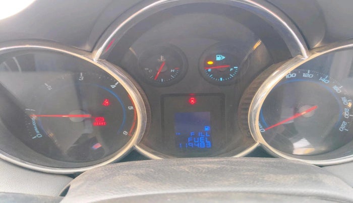 2011 Chevrolet Cruze LTZ, Diesel, Manual, 1,19,483 km, interior