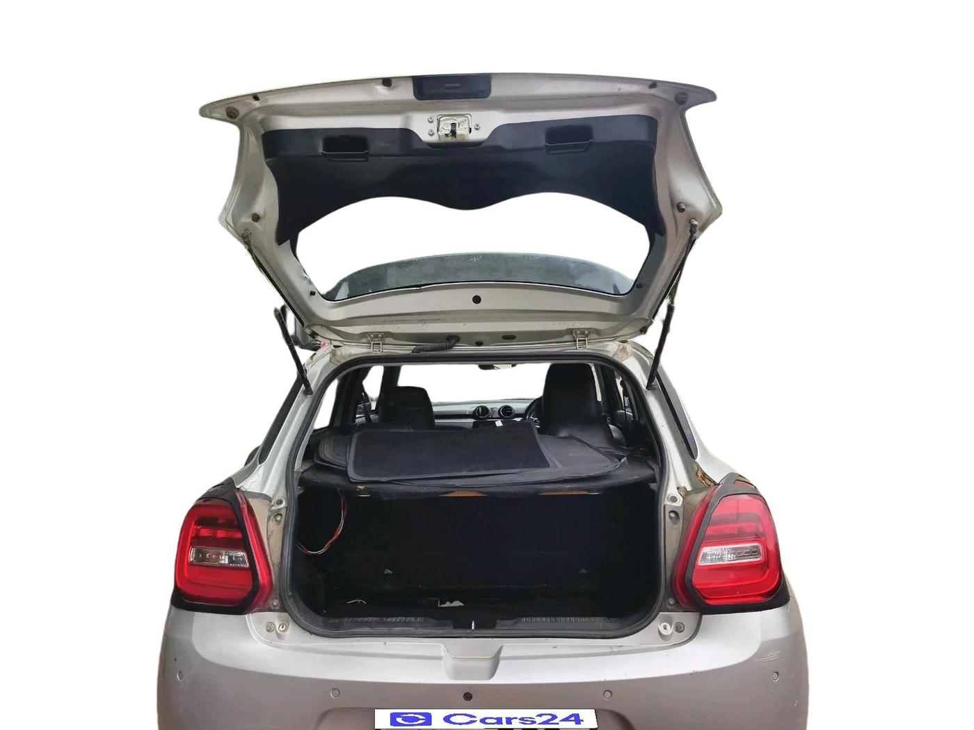 2023 Maruti Swift VXI, Petrol, Manual, 72,414 km, exterior