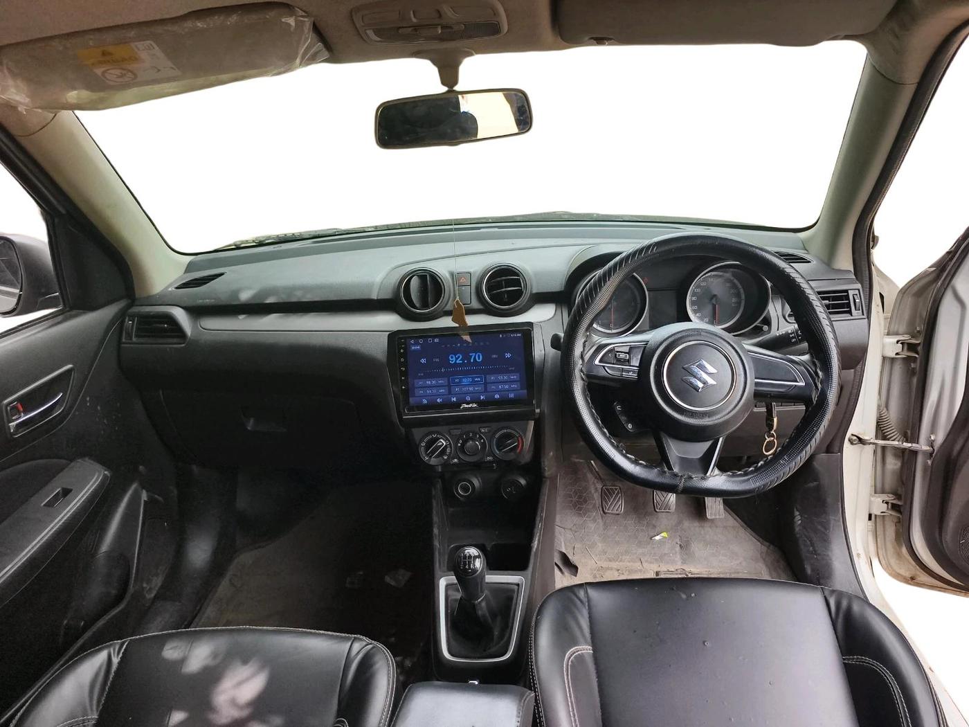 2023 Maruti Swift VXI, Petrol, Manual, 72,414 km, interior