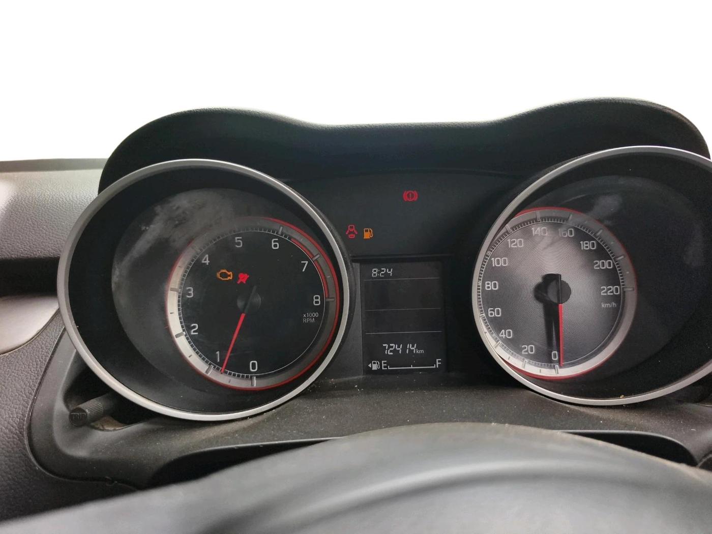 2023 Maruti Swift VXI, Petrol, Manual, 72,414 km, interior