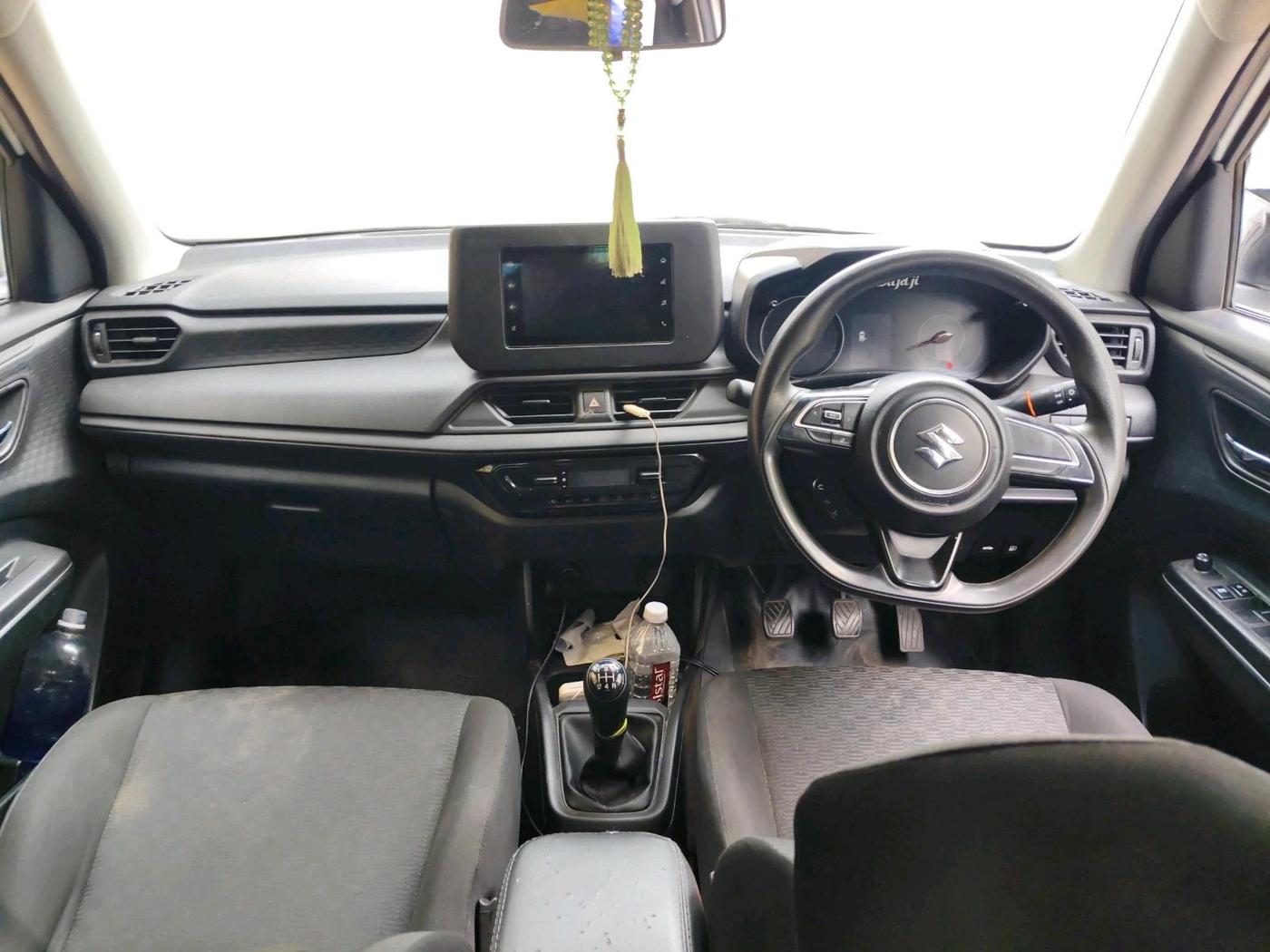 2025 Maruti Swift VXI 1.2L CNG, CNG, Manual, 61,507 km, interior