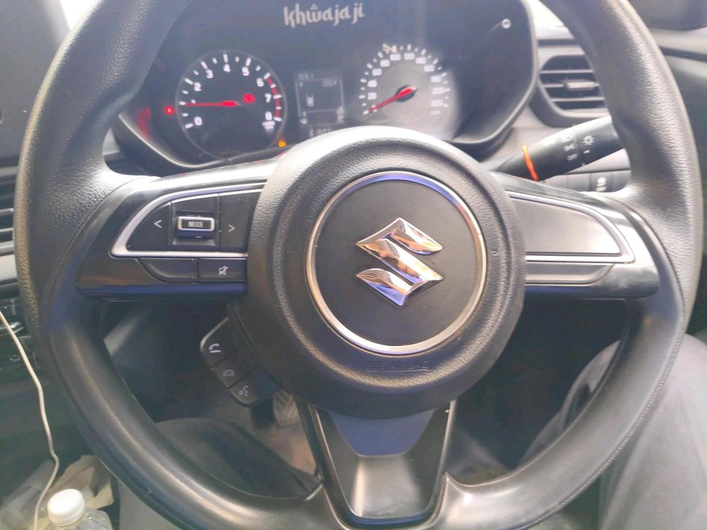 2025 Maruti Swift VXI 1.2L CNG, CNG, Manual, 61,507 km, interior