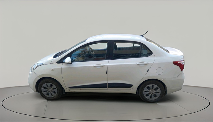 2018 Hyundai Xcent E+, CNG, Manual, 1,31,802 km, exterior
