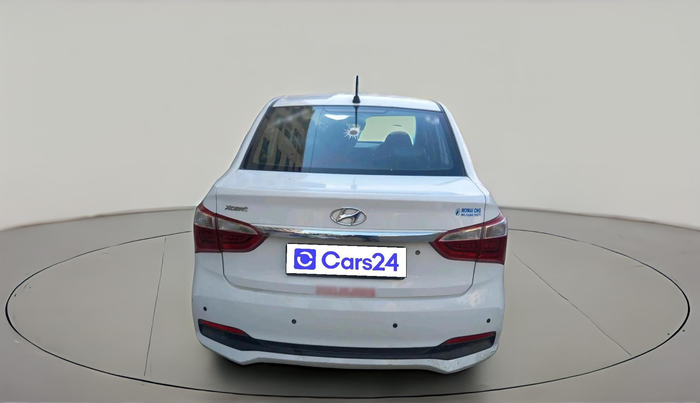 2018 Hyundai Xcent E+, CNG, Manual, 1,31,802 km, exterior