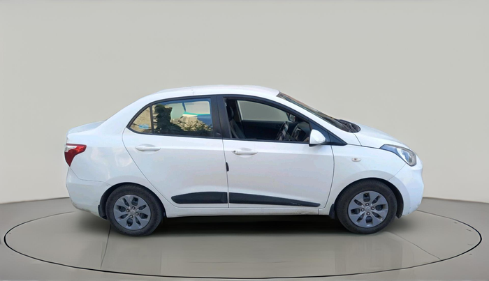 2018 Hyundai Xcent E+, CNG, Manual, 1,31,802 km, exterior