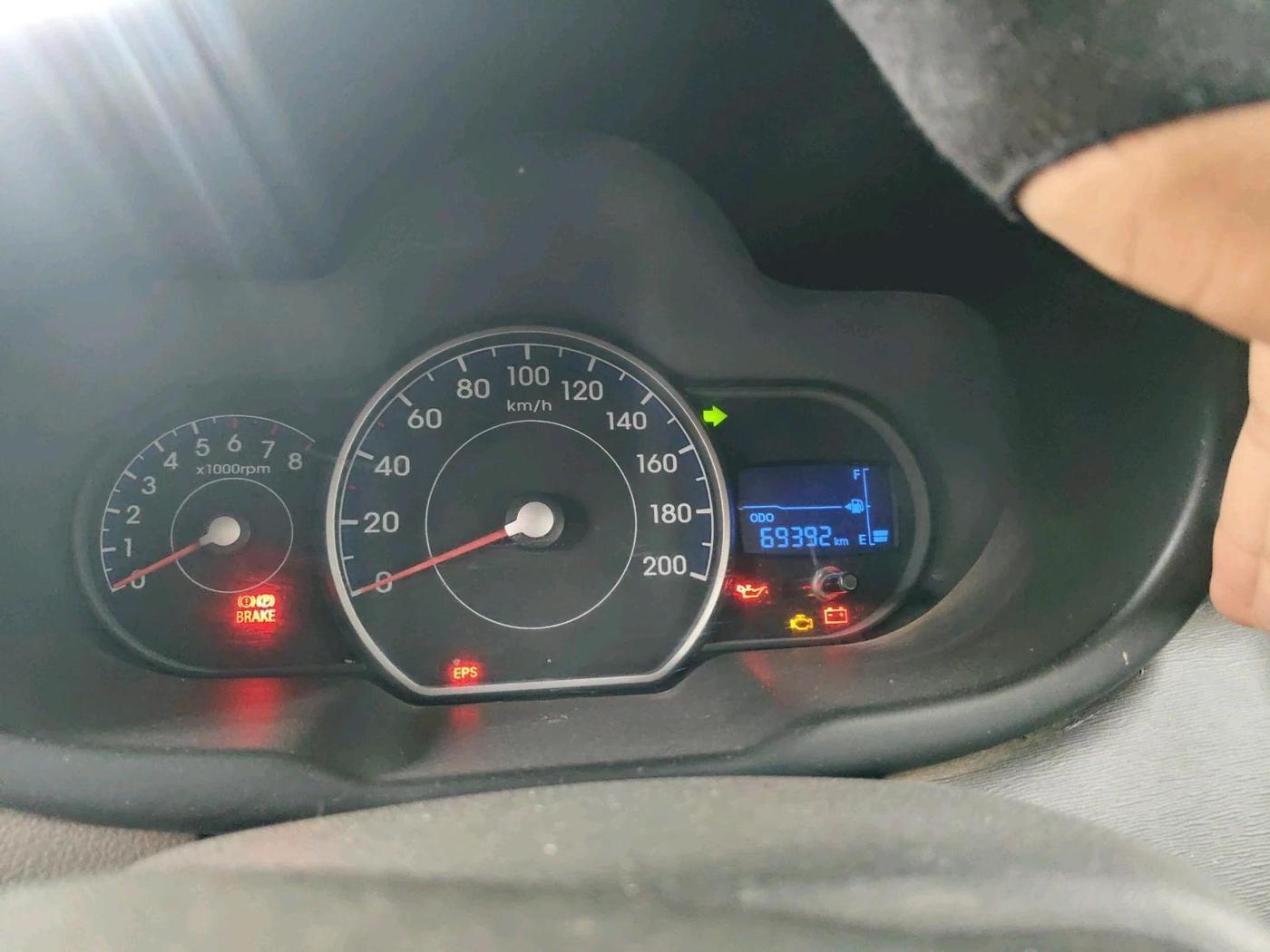 2012 Hyundai i10 MAGNA 1.1, CNG, Manual, 69,392 km, interior