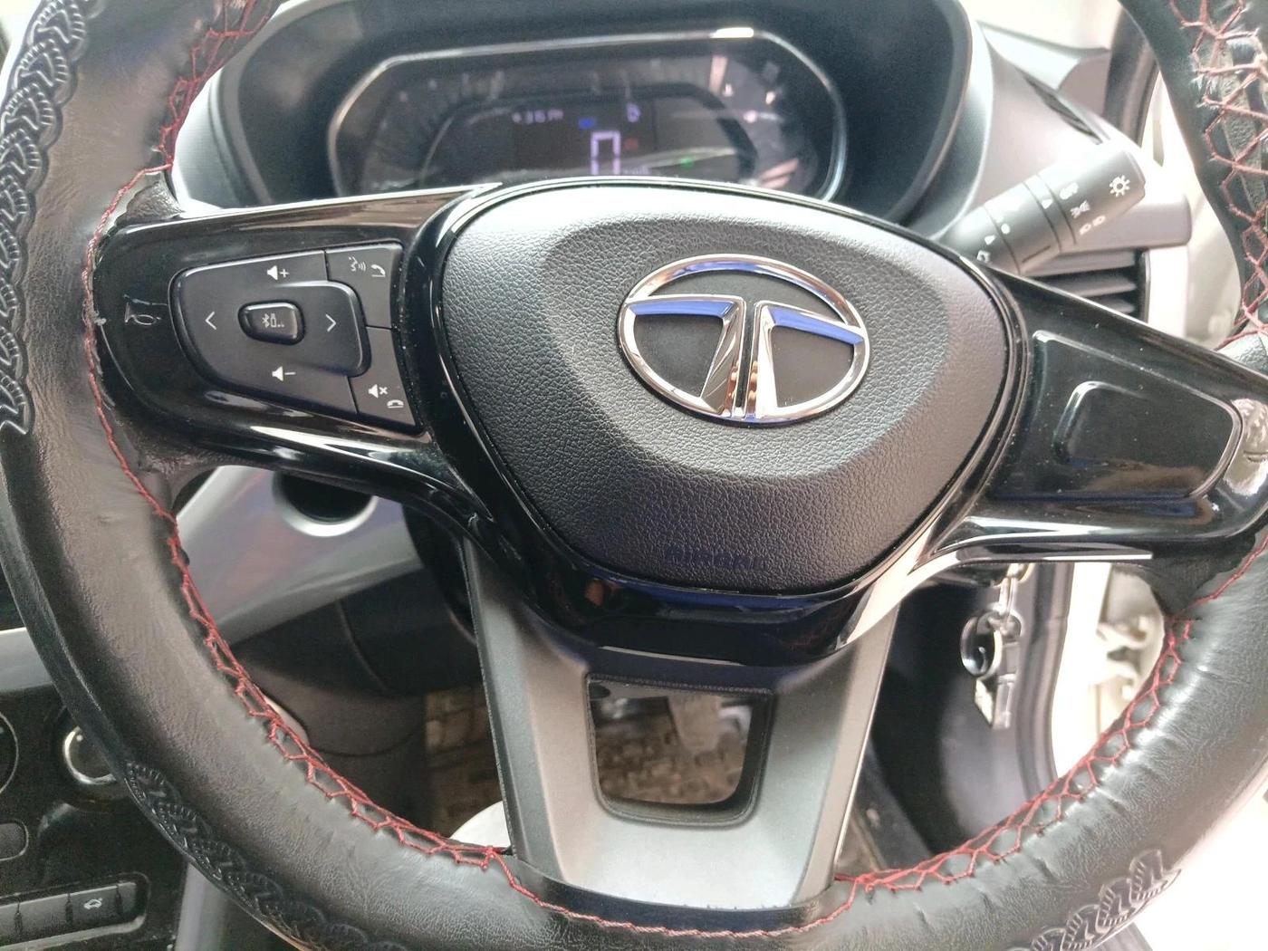 2023 Tata NEXON XM PLUS SUNROOF DIESEL, Diesel, Manual, 80,057 km, interior
