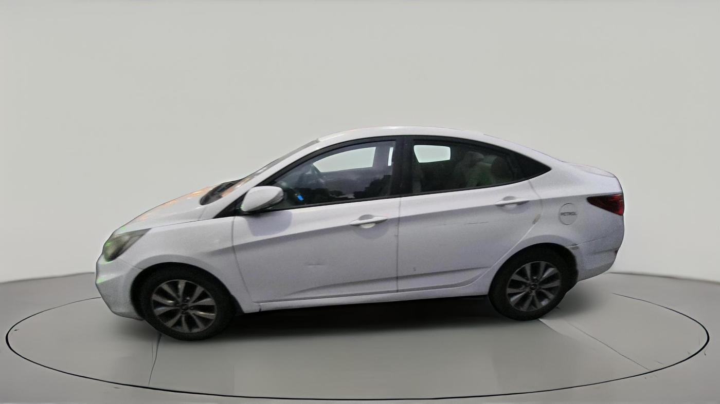 2014 Hyundai Verna FLUIDIC 1.6 VTVT SX, CNG, Manual, 2,37,031 km, exterior