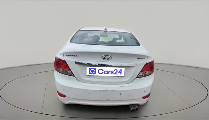 2014 Hyundai Verna FLUIDIC 1.6 VTVT SX, CNG, Manual, 2,37,031 km, exterior