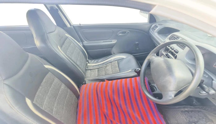 2011 Maruti Alto LXI, CNG, Manual, 1,31,869 km, interior