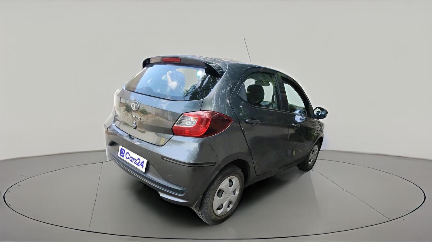 2023 Tata Tiago XT (O) PETROL, Petrol, Manual, 6,892 km, exterior
