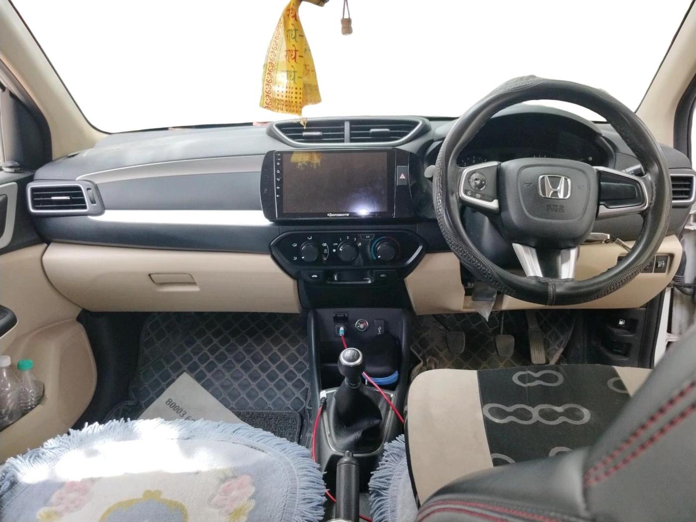 2023 Honda Amaze 1.2L I-VTEC S, CNG, Manual, 82,670 km, interior