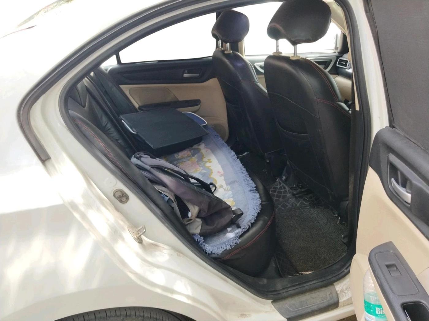 2023 Honda Amaze 1.2L I-VTEC S, CNG, Manual, 82,670 km, interior