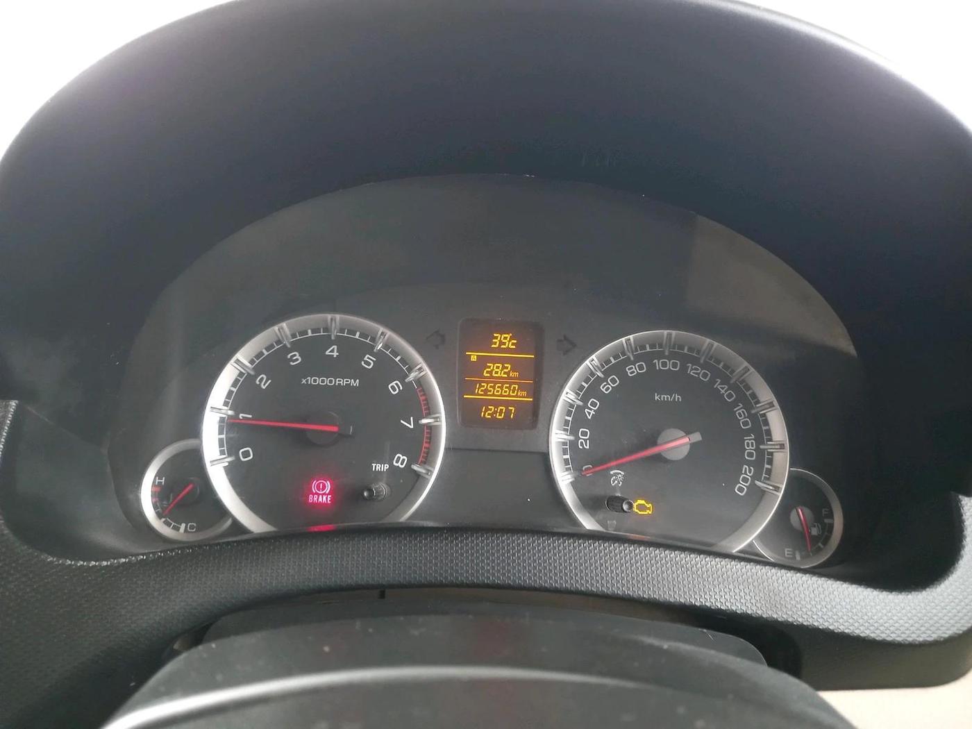 2012 Maruti Swift Dzire ZXI, CNG, Manual, 1,25,660 km, interior