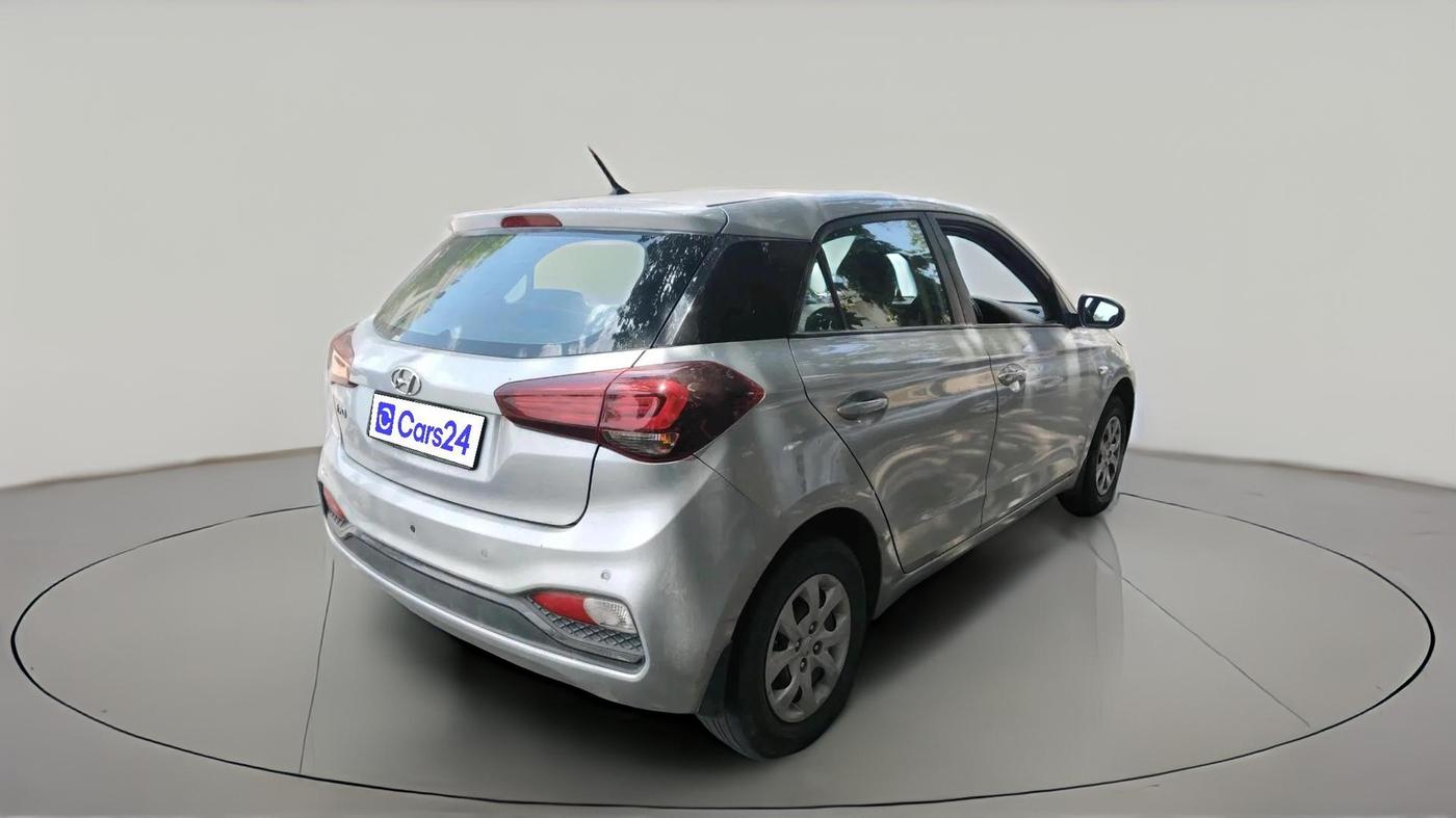 2019 Hyundai Elite i20 MAGNA PLUS 1.2, CNG, Manual, 1,07,379 km, exterior