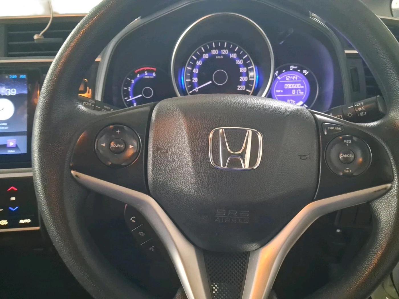 2018 Honda WR-V 1.5L I-DTEC VX MT, Diesel, Manual, 90,680 km, interior