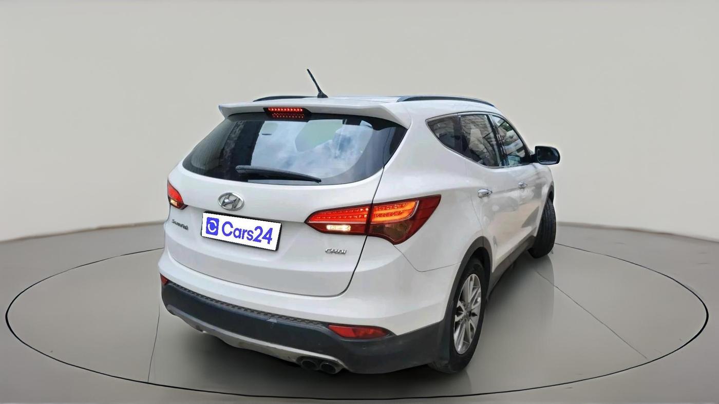 2014 Hyundai Santa Fe 2 WD AT, Diesel, Automatic, 1,25,637 km, exterior