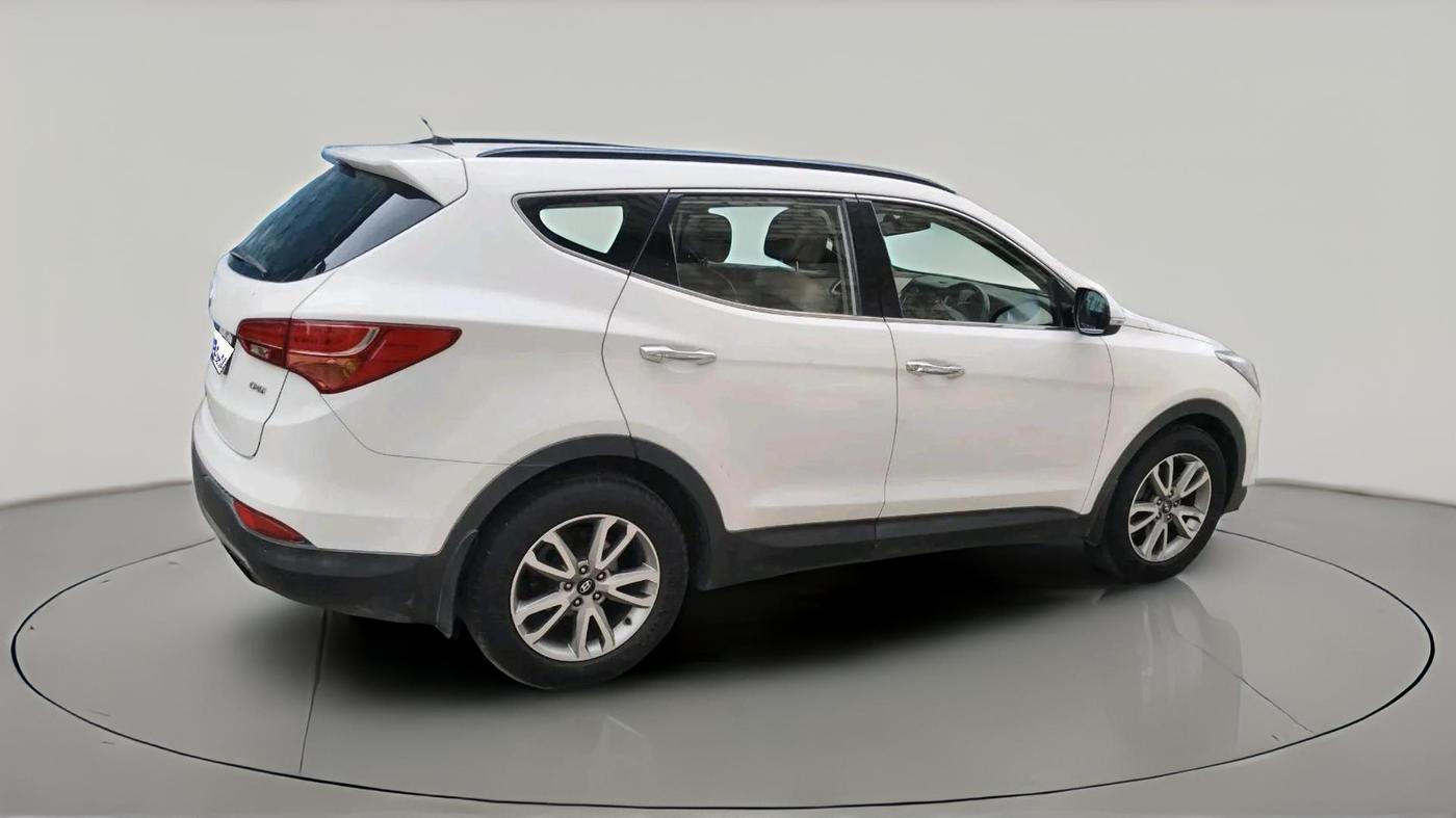 2014 Hyundai Santa Fe 2 WD AT, Diesel, Automatic, 1,25,637 km, exterior