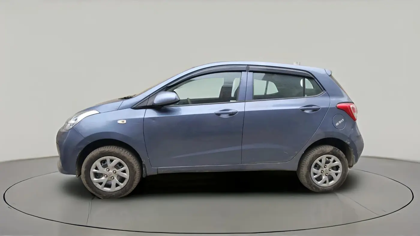 2017 Hyundai Grand i10 SPORTZ 1.2 KAPPA VTVT, CNG, Manual, 68,745 km, exterior