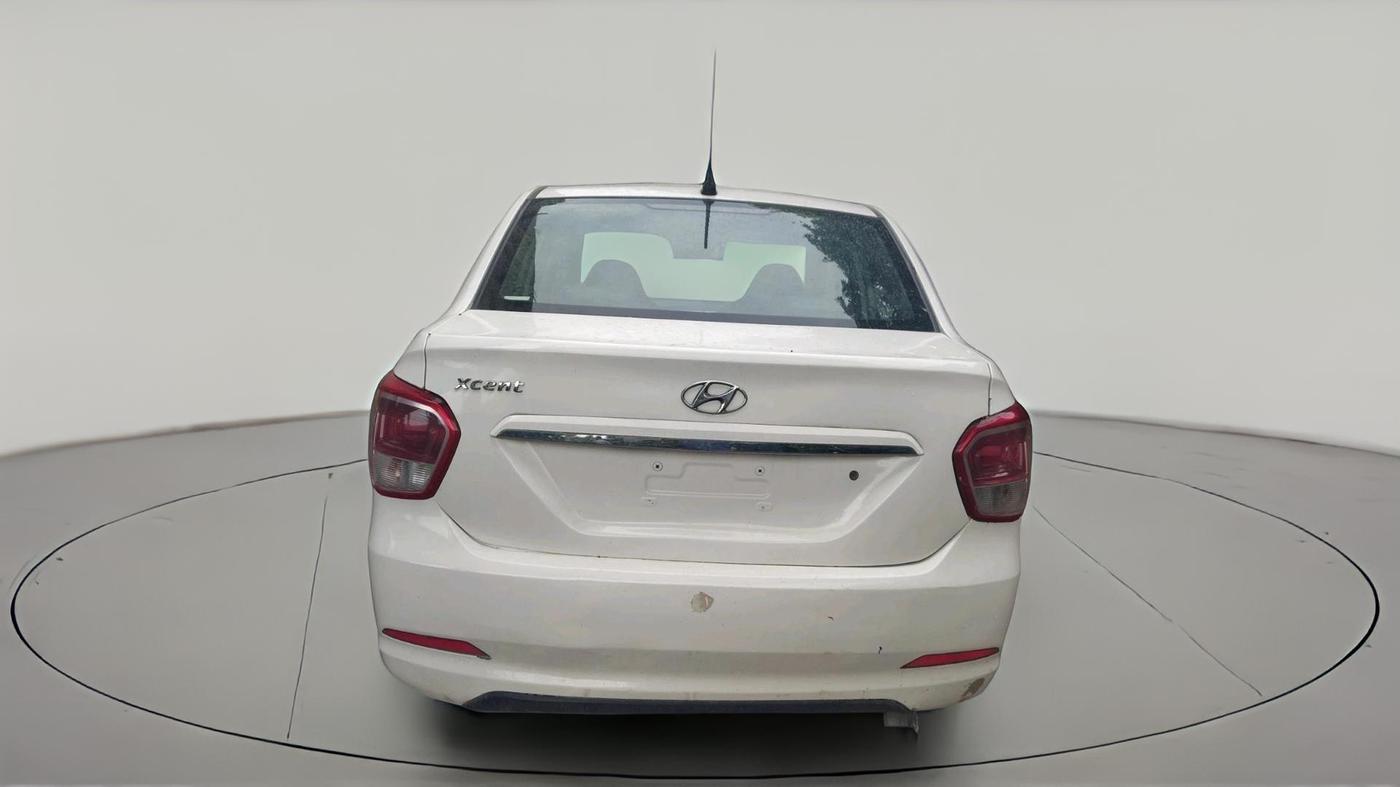 2015 Hyundai Xcent BASE 1.2, CNG, Manual, 82,368 km, exterior