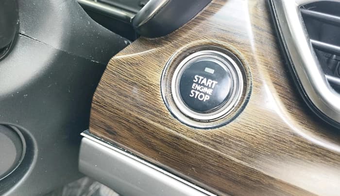2019 Tata Harrier XT 2.0L KRYOTEC, Diesel, Manual, 1,51,208 km, interior