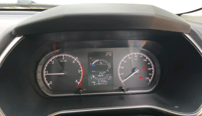 2019 Tata Harrier XT 2.0L KRYOTEC, Diesel, Manual, 1,51,208 km, interior