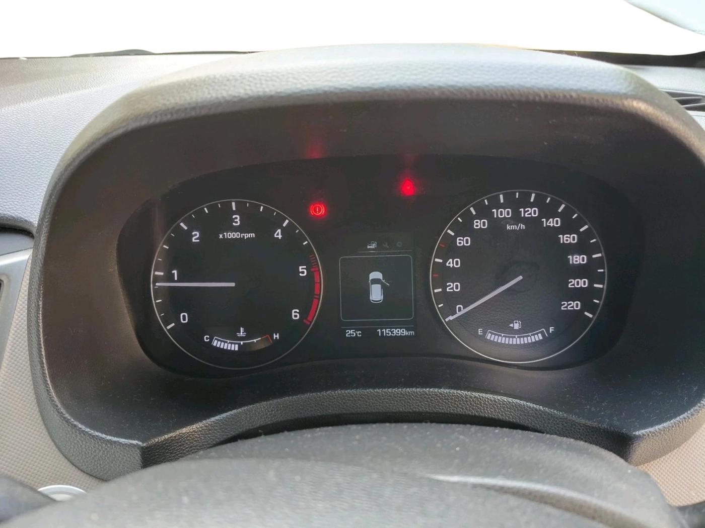 2016 Hyundai Creta SX 1.6 DIESEL, Diesel, Manual, 1,15,399 km, interior