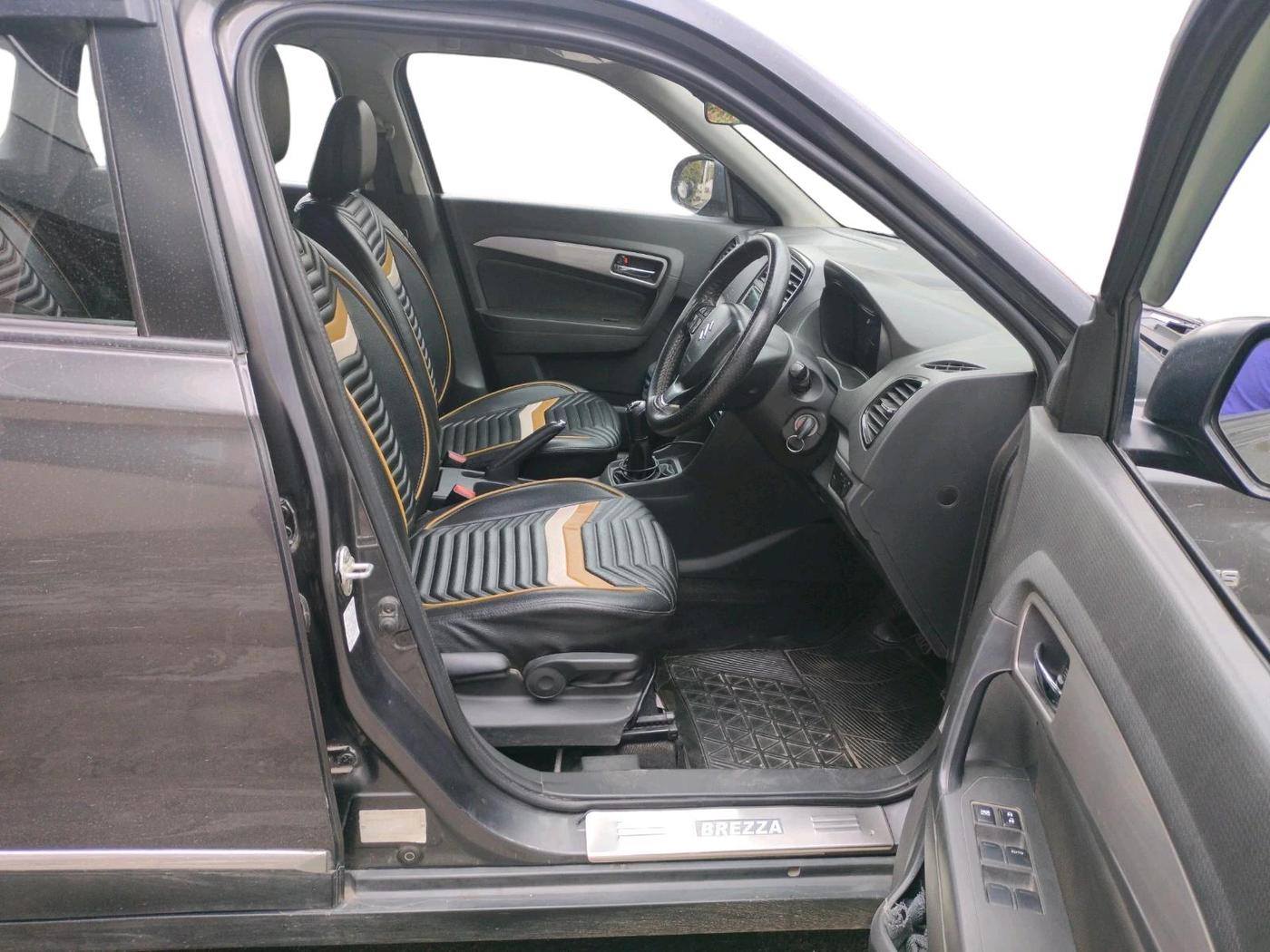 2017 Maruti Vitara Brezza ZDI, Diesel, Manual, 92,320 km, interior