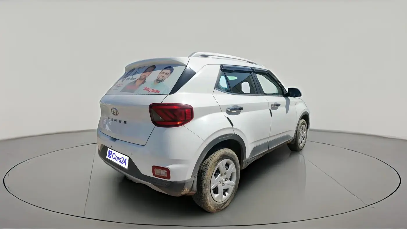 2020 Hyundai VENUE S 1.2, Petrol, Manual, 60,089 km, exterior
