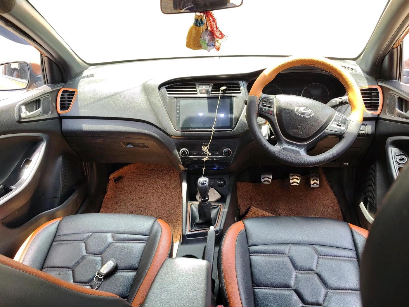 2015 Hyundai i20 Active 1.2 SX, Petrol, Manual, 77,331 km, interior
