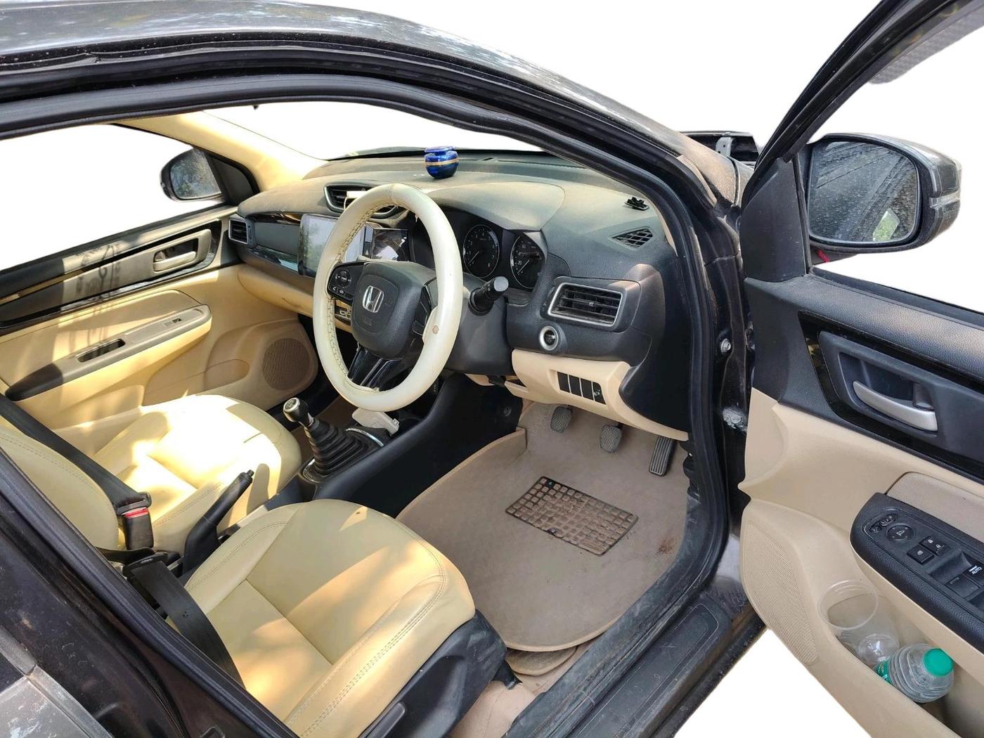 2021 Honda Amaze 1.2L I-VTEC V, Petrol, Manual, 33,525 km, interior
