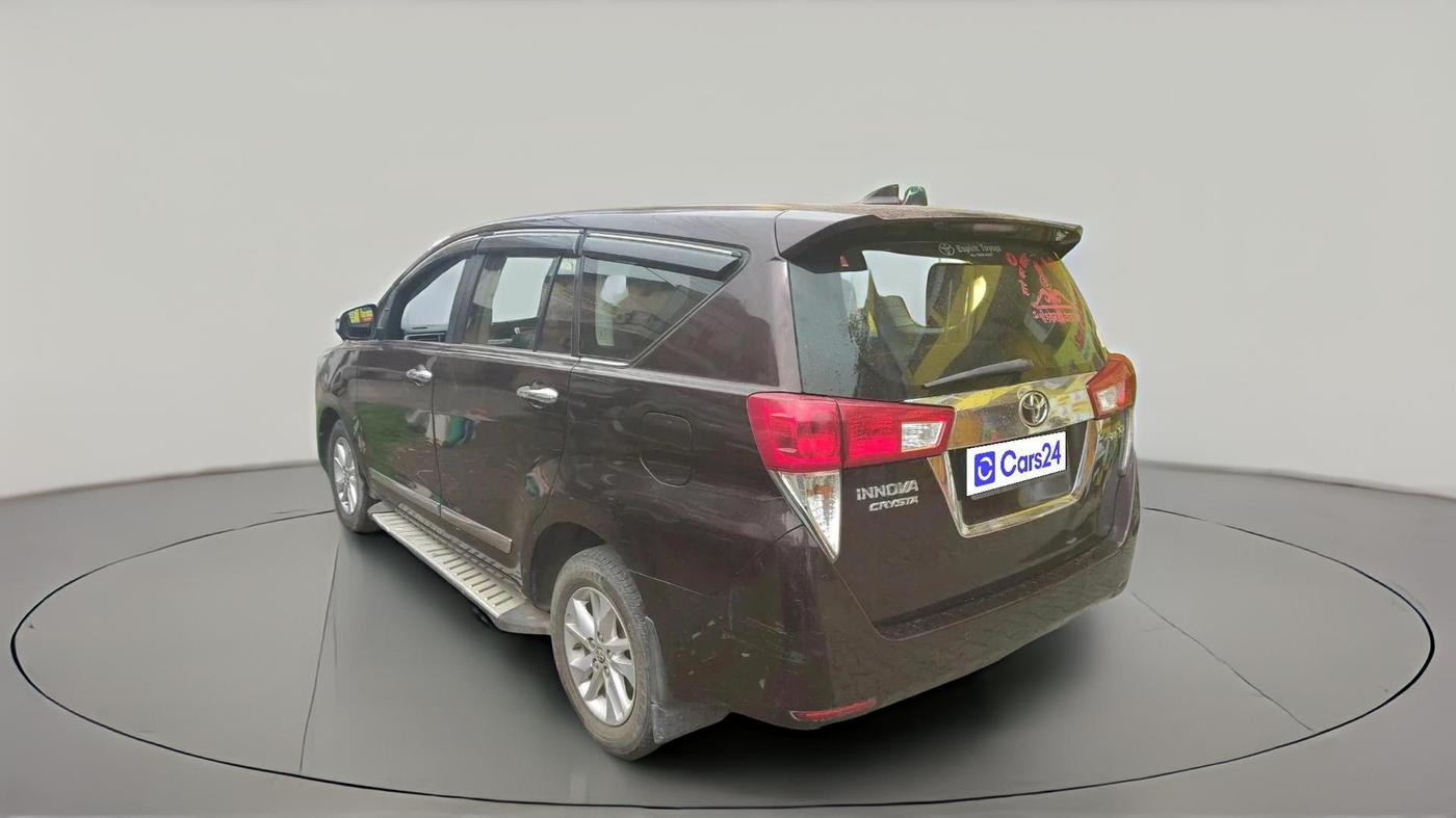 2017 Toyota Innova Crysta 2.8 ZX AT 7 STR, Diesel, Automatic, 91,097 km, exterior